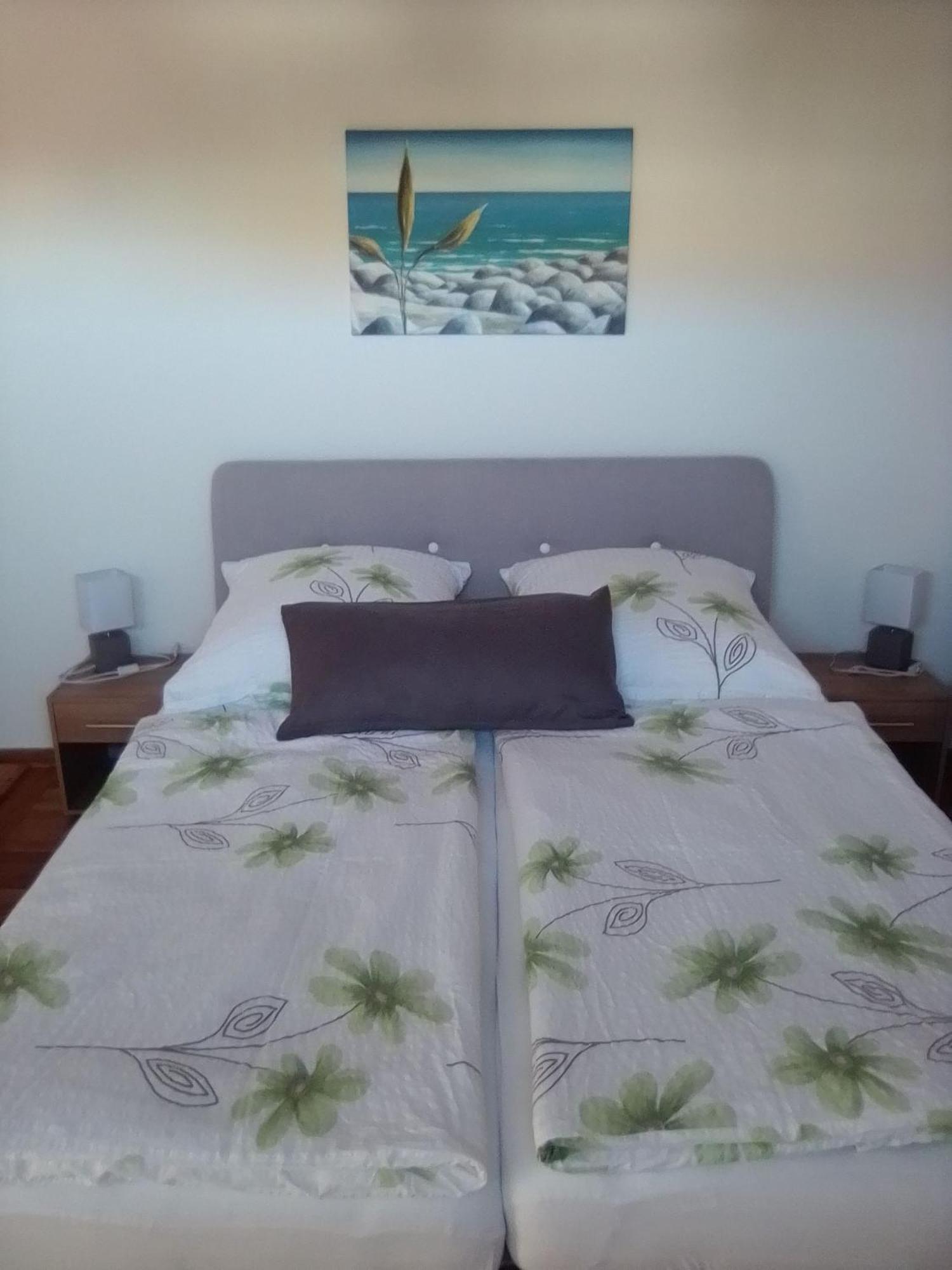 Ferienwohnung Strassburg Сасниц Екстериор снимка